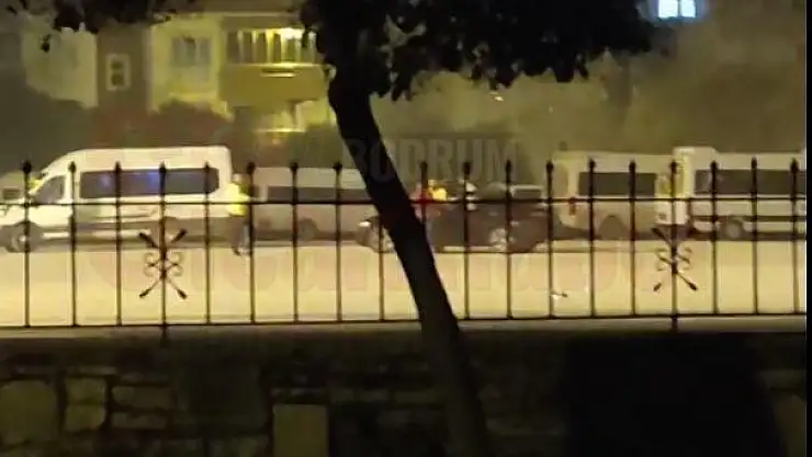 Garaj İçinde Drift Yapan Sürücüye Polis Baskını
