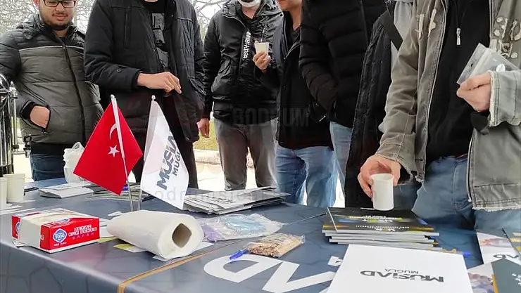 Genç MÜSİAD Muğla ile Üniversite Öğrencileri Tanıtım Standında Bir Araya Geldi