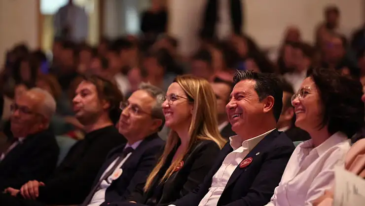 Gençlerin Kentten Beklentileri MUPA Raporunda Ortaya Kondu