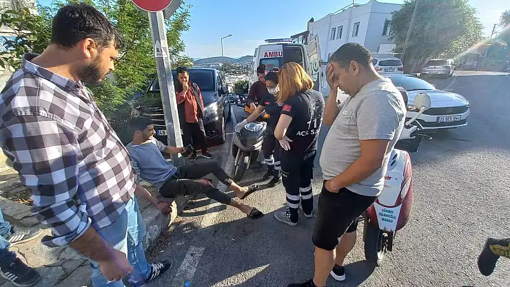 Gurbetçi Motosikletli Kuryeye Çarparak Yaraladı
