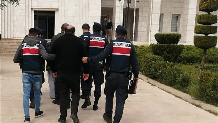 Haklarında hapis cezası bulunan 3 hükümlü yakalandı