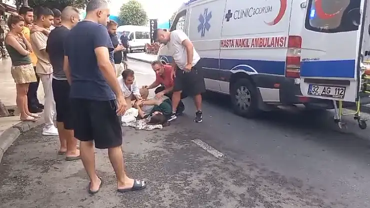 Hareket Halindeki Dolmuştan Düşüp Yaralandı