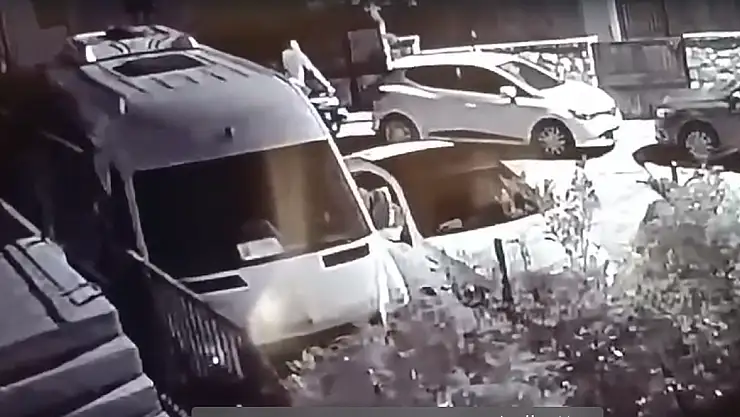 Hem Çaldı Hem Ceza Yedi