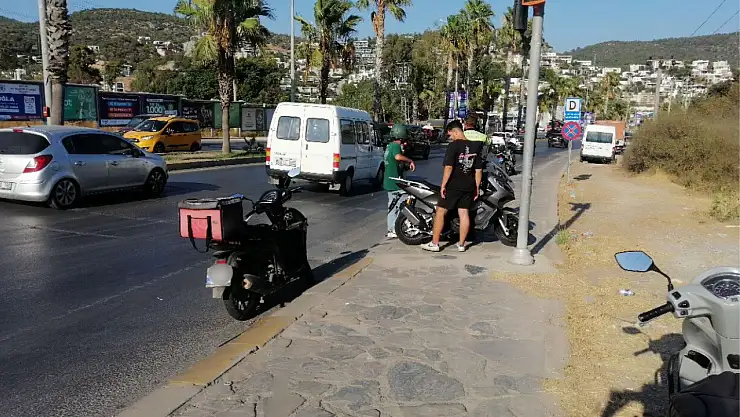 İki motosiklet çarpıştı ! 1 yaralı