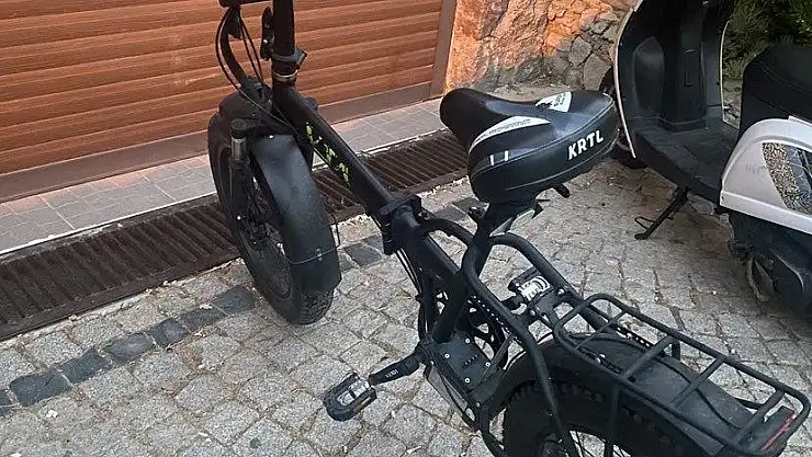 İşe Gidip Geldiği Aracını Çaldılar