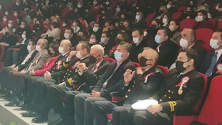 İstiklal Marşı'nın Kabulü ve Mehmet Akif Ersoy'u Anma Programları Düzenlendi