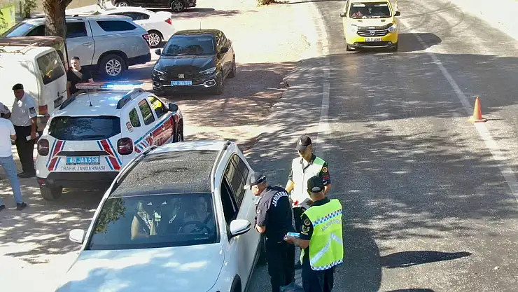 Jandarmadan Mesajlarla Bayram Kutlaması