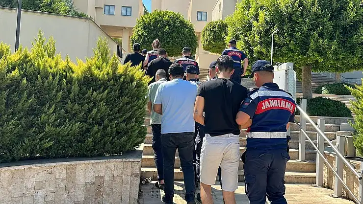 Jandarmadan Umut Tacirlerine Darbe