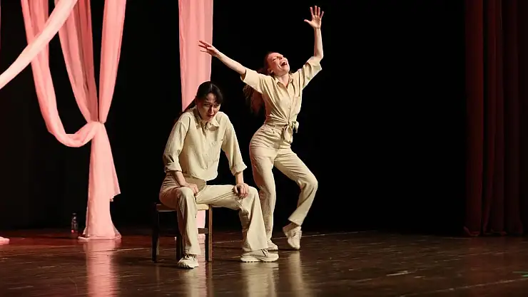 Kadın Oyunları Festivali Muğla'da Sahneden Yükseldi