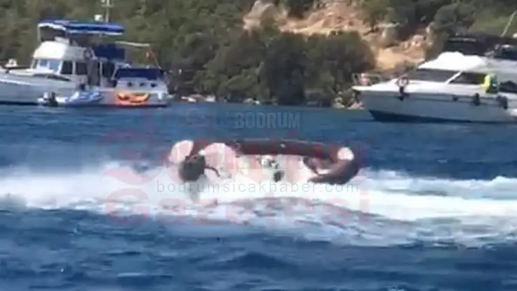 Kaptanı Denize Düşen Bot Kayalıklara Çarparak Durabildi