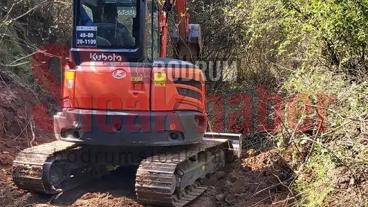 Karacahisar'da 3 bin 600 Metre Dere Temizlendi