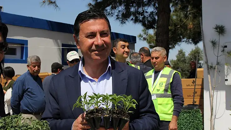Karaova'da Üreticiye 142 Bin Hibe Fide Dağıtıldı