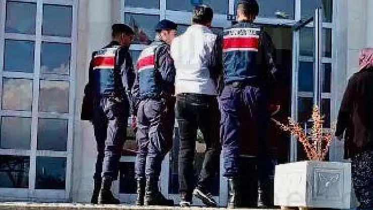 KASTEN ADAM ÖLDÜRME SUÇUNDAN ARANAN ŞÜPHELİ ŞAHIS YAKALANDI