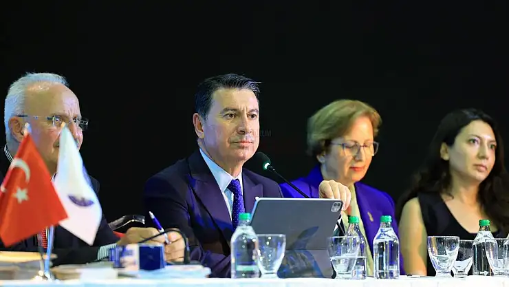 Kıyı Ege Belediyeler Birliğinin yeni Başkanı Ahmet Aras
