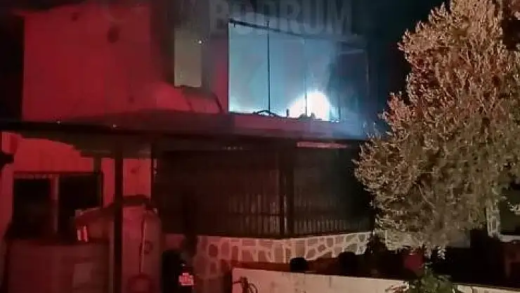 Kızılağaçta Bir Ev'de Çıkan Yangında 2 Kişi Yaralandı