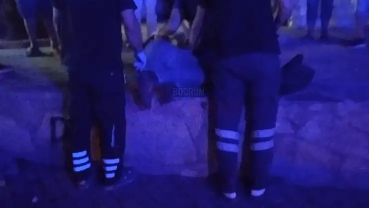 Konacık' ta Yolda Yatan Adam Esnafı Endişelendirdi