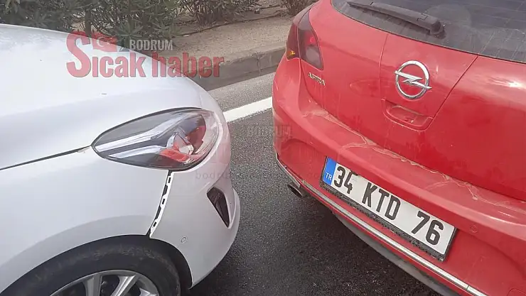 Konacıkta 3 Aracın Karıştığı Zincirleme Kaza