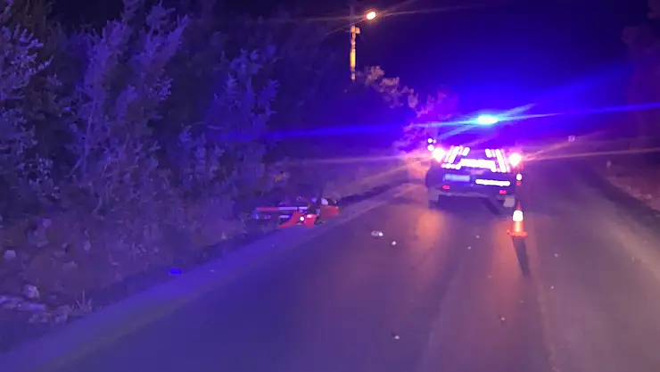 Kontrolden çıkan motosiklet kazaya neden oldu !