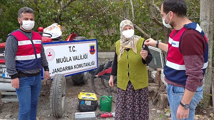 Köyceğiz'de çalınan traktör JASAT ekiplerince ormanda bulundu