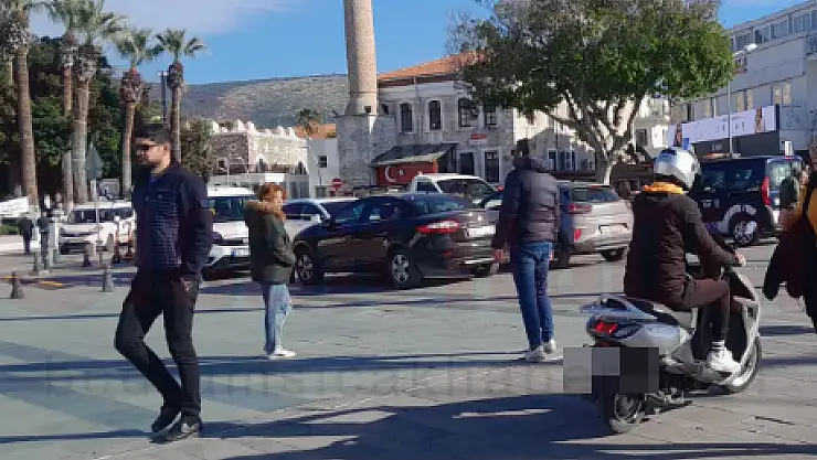 Kuralları Çiğneyip Yayalara Zor Anlar Yaşatıyorlar