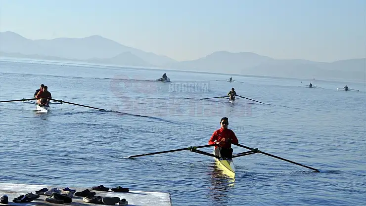 Kürek Milli Takımı Muğla'da Kampa Girdi