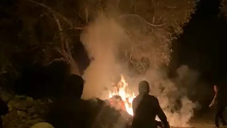 Mahalleyi ayağa kaldıran yangın