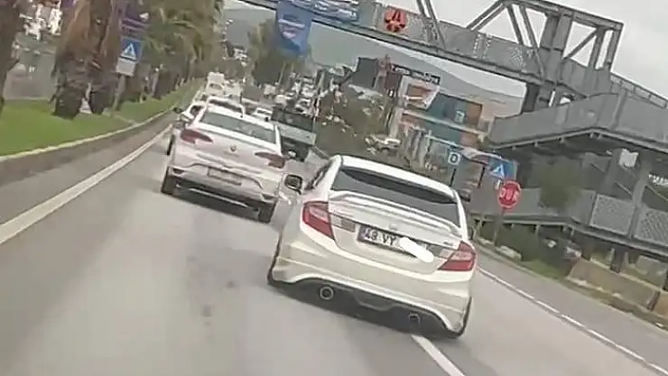 Makas Atıp Sürücüleri Tehlikeye Soktu