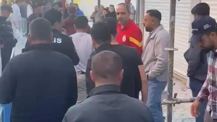 Marmaris'te İskeleden Düşen İşçi Yaralandı