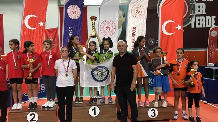 Masa Tenisi Kulübü Bölge Şampiyonu Oldu