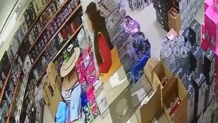 Milas'ta Hırsızlık Anı Güvenlik Kamerasına Yansıdı