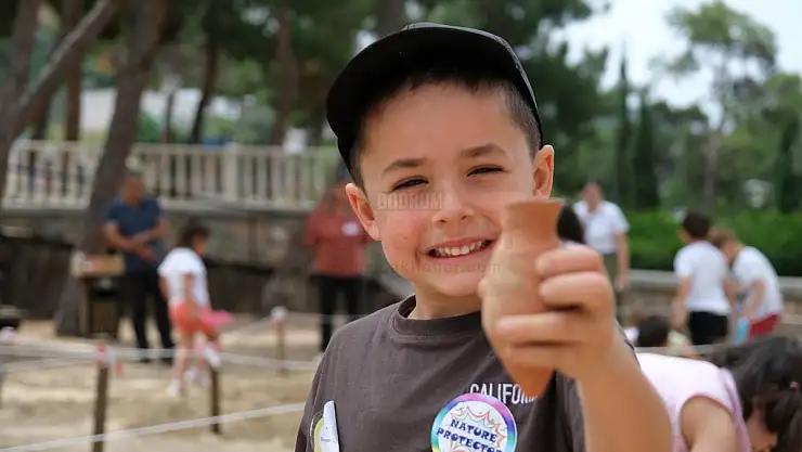 Minik Arkeologlar İş Başında