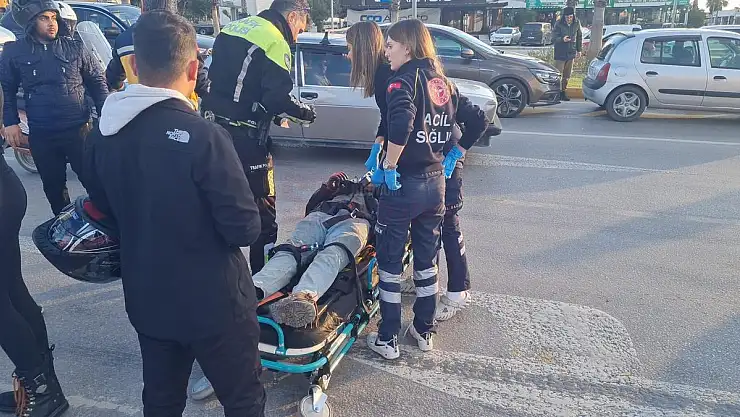 Motosiklet Sürücüsü Kazada Yaralandı