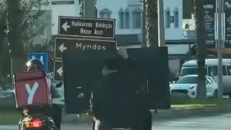 Motosikletle Televizyon Taşıyan Gençler Kayda Alındı