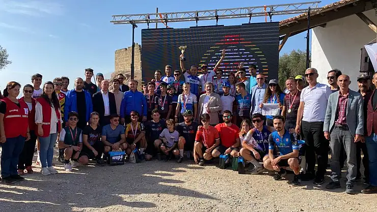 MTB Uluslararası Dağ Bisikleti Şampiyonası Bafa'da Yapıldı