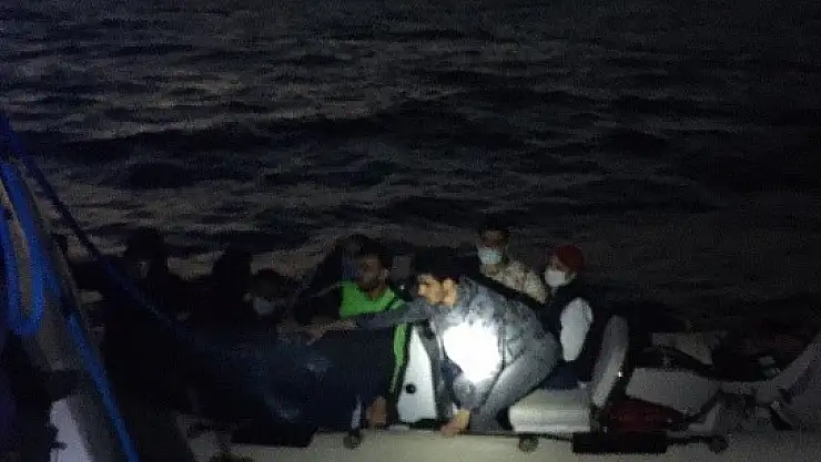 Muğla Açıklarında 8 Düzensiz Göçmen Kurtarılmıştır