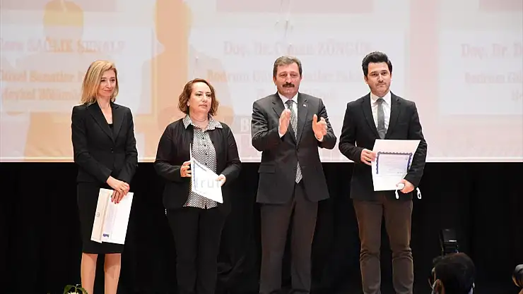 Muğla Sıtkı Koçman Üniversitesinde akademik yıl açılış töreni yapıldı