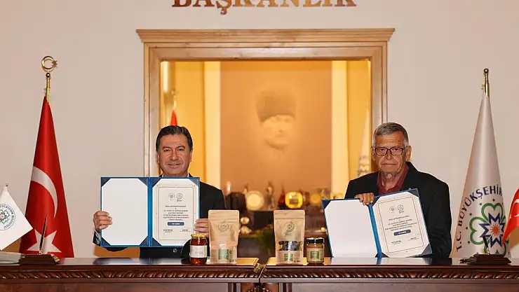 Muğla'da Sakız Ağaçları İçin Protokol: Ekoturizm ve Üretim Desteklenecek