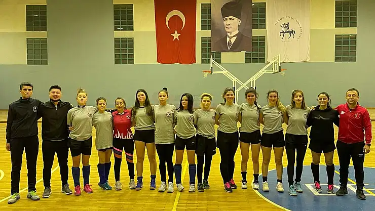 Muğla'nın Kızları Hokey 1. Liginde ilk 2 maçta 6 puan aldılar