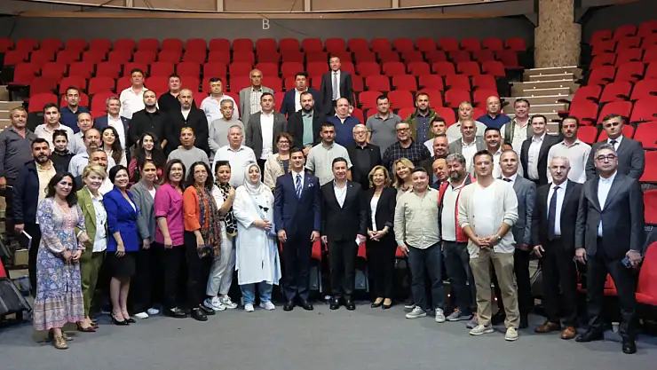 Muhtarlarla buluşan başkanlardan iş birliği mesajı