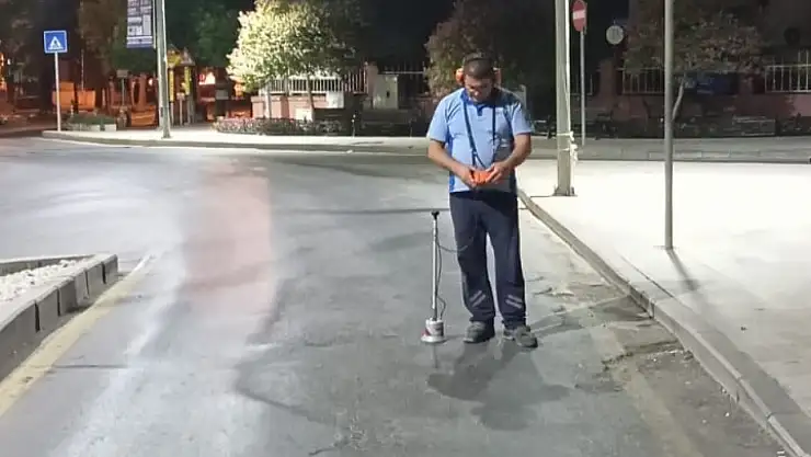 MUSKİ'den süslü laflar, sokakta akan sular