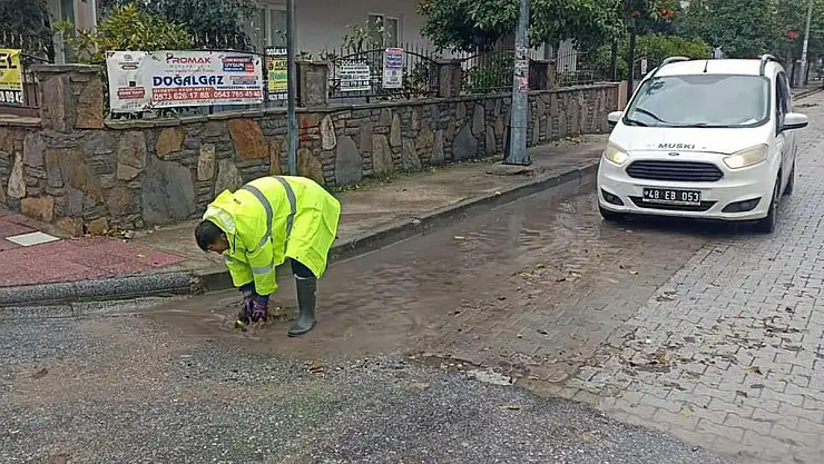 MUSKİ Ekipleri Yağmur Mesaisinde