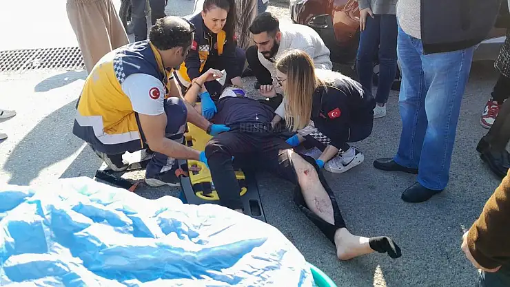 Otomobille Çarpışan Motosiklet Sürücüsü Yaralandı