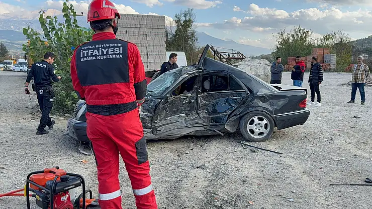 Park halindeki araça çarptı 1 ölü