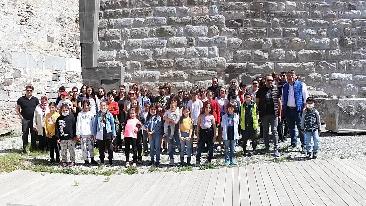 Polis Haftası Kutlamalarına Aileleri ile Birlikte Katıldılar