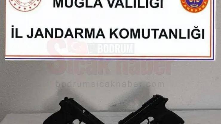 Ruhsatsız Silah Taşıyan 2 Kişi Yakalandı