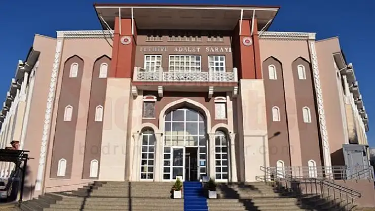 Sahte İş Yeri Ruhsatı Düzenledikleri İddiasıyla 3 Zanlı Tutuklandı