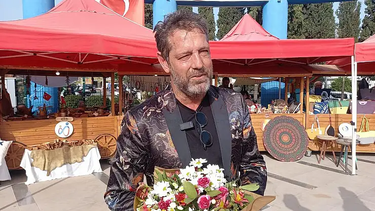 Şenlikte Bora Gencer Konserine Yoğun İlgi
