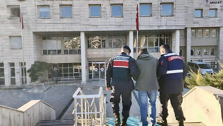 Silahlı Yağma Suçundan Aranan Şahıs Yakalandı