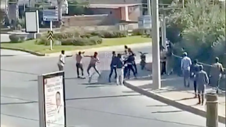 Sokakta Kavga Eden 6 Yabancı Uyruklu Şahıs Sınır Dışı Edildi