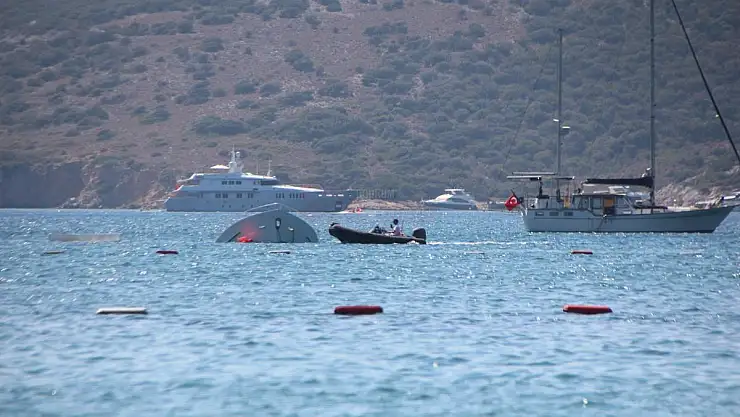 Su Alan Motoryat Tüm Çabalara Rağmen Battı